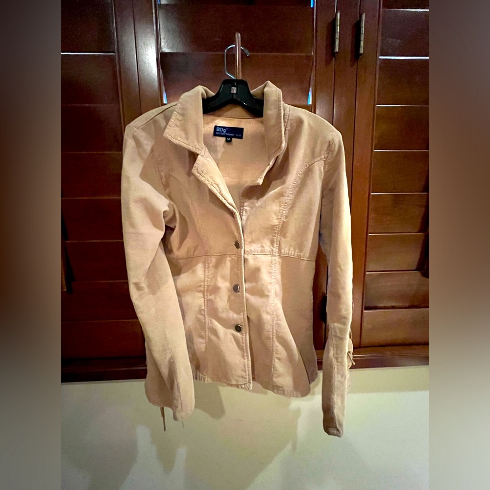 EUC BDg Corduroy Beige Jacket sz Medium